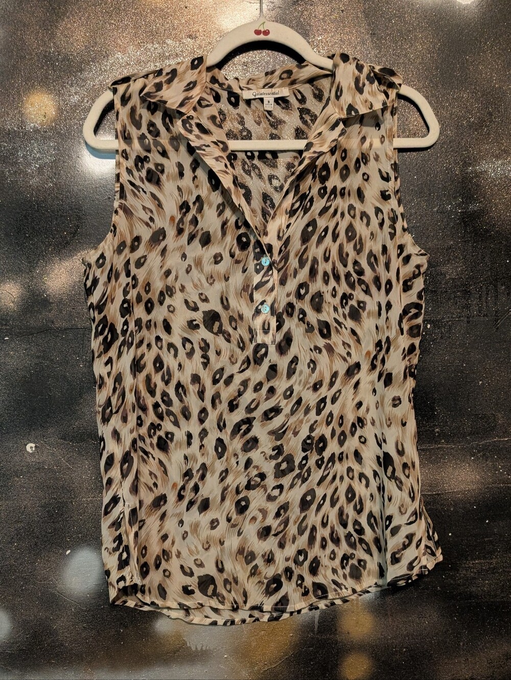 Quintessential Sleeveless Leopard Print Blouse - Beige/Black